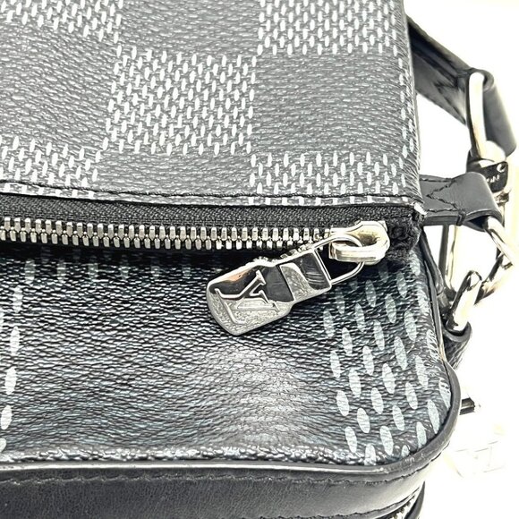 LOUIS VUITTON N50017 Graphite3D Trio Messenger bag Shoulder Bag Black - Picture 10 of 15